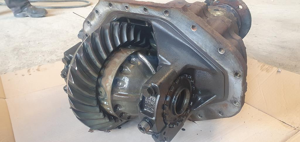 MERCEDES-BENZ EUROPA 24:29 - Différentiel pour Camion: photos 1 MERCEDES-BENZ EUROPA 24:29 - Différentiel pour Camion: photos 1