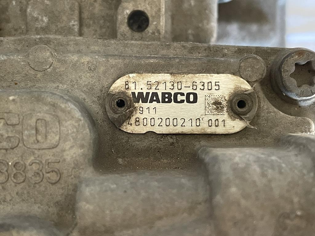 WABCO BRAKE VALVE FOR MAN - 4800200210 - Valve de frein pour Camion: photos 4 WABCO BRAKE VALVE FOR MAN - 4800200210 - Valve de frein pour Camion: photos 4