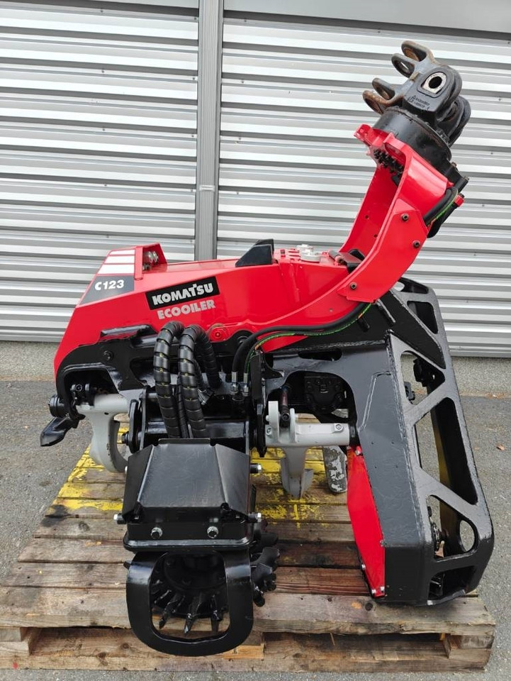 Komatsu C 123 - Tête d'abattage: photos 2 Komatsu C 123 - Tête d'abattage: photos 2