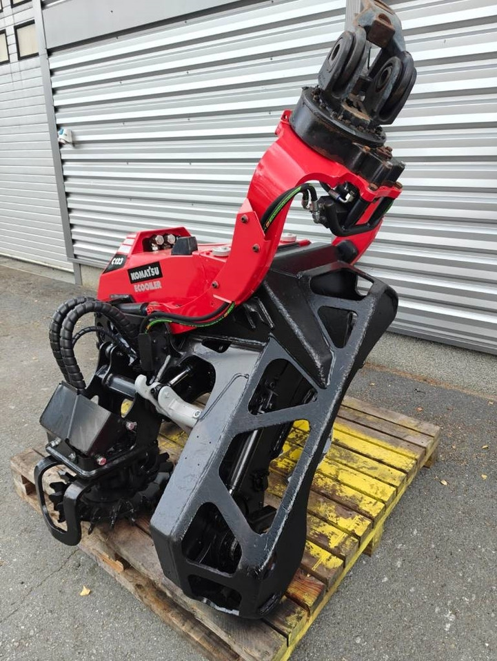 Komatsu C 123 - Tête d'abattage: photos 3 Komatsu C 123 - Tête d'abattage: photos 3