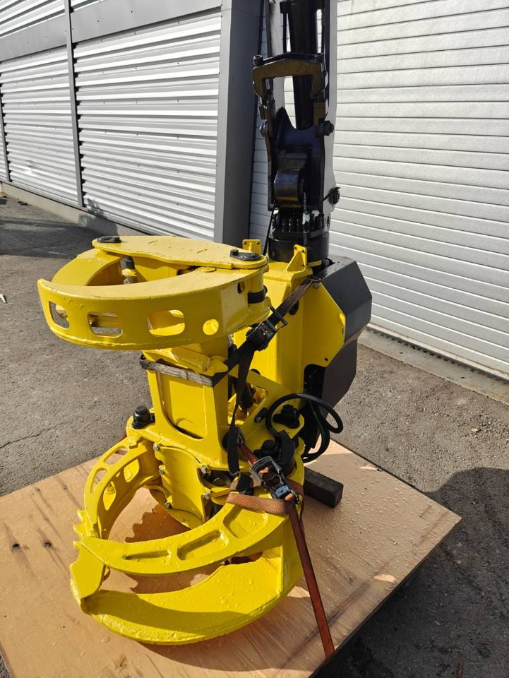 Timberjack 730 - Tête d'abattage: photos 1 Timberjack 730 - Tête d'abattage: photos 1