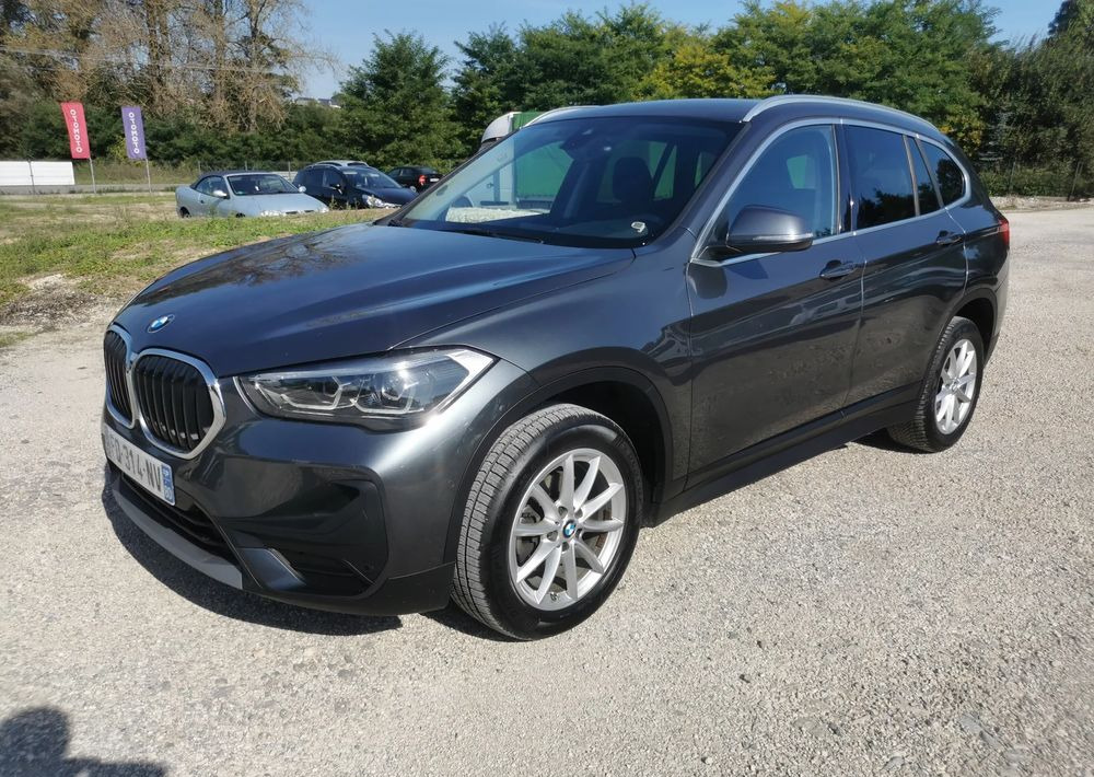 BMW X1 sDrive16d - Voiture: photos 1 BMW X1 sDrive16d - Voiture: photos 1