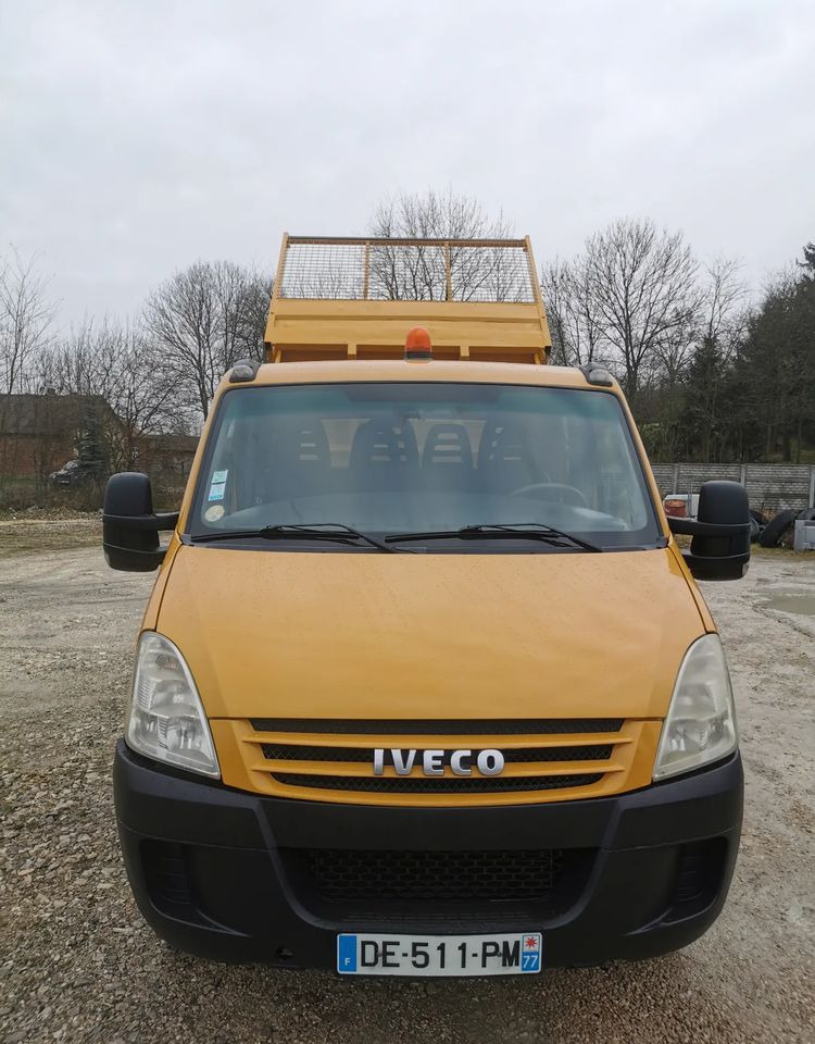 Iveco Daily 35C12 Brygadówka wywrotka Dubel hak kiper doka 35C13 - Utilitaire benne: photos 3 Iveco Daily 35C12 Brygadówka wywrotka Dubel hak kiper doka 35C13 - Utilitaire benne: photos 3