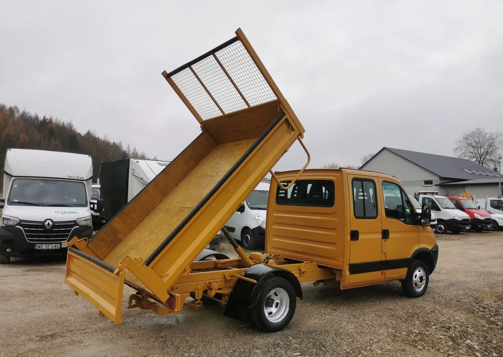 Iveco Daily 35C12 Brygadówka wywrotka Dubel hak kiper doka 35C13 - Utilitaire benne: photos 5 Iveco Daily 35C12 Brygadówka wywrotka Dubel hak kiper doka 35C13 - Utilitaire benne: photos 5