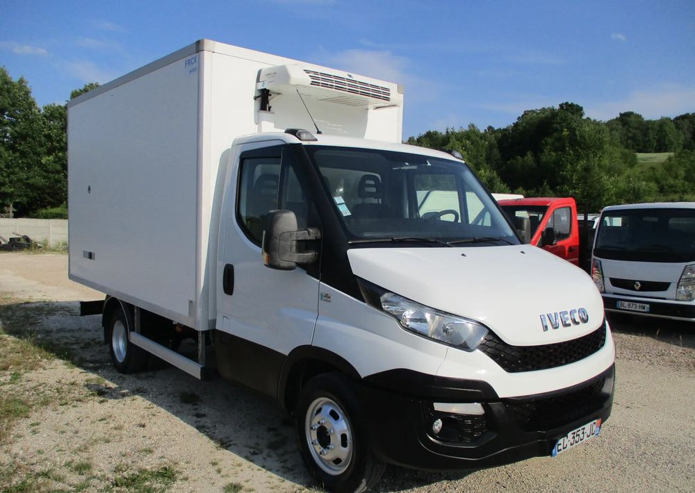 Iveco Daily 35C13 chłodnia Mroźnia na bliźniaku 35-130 Thermo King agregat - Utilitaire frigorifique: photos 2 Iveco Daily 35C13 chłodnia Mroźnia na bliźniaku 35-130 Thermo King agregat - Utilitaire frigorifique: photos 2