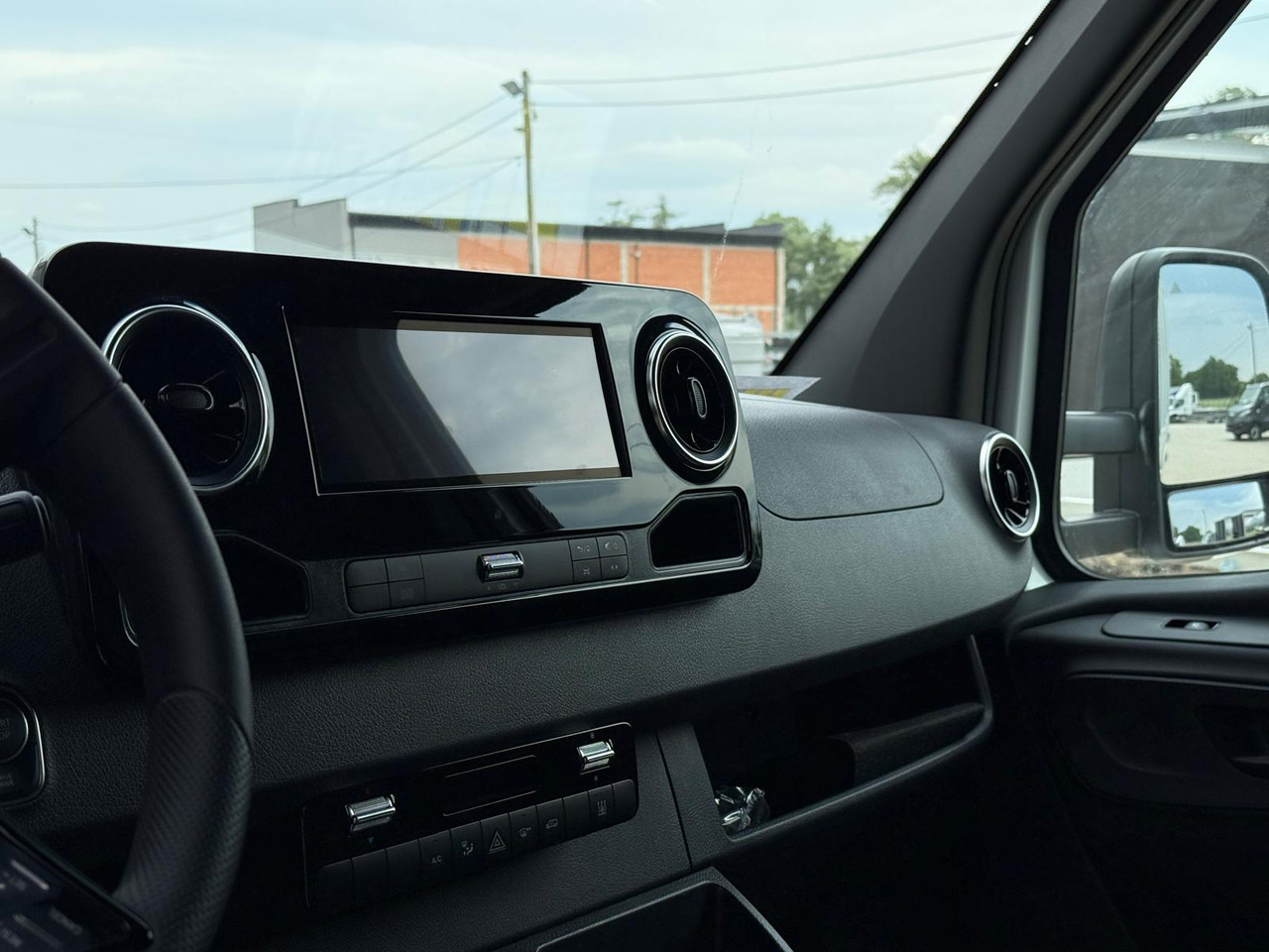 Utilitaire plateau, Utilitaire électrique neuf Mercedes eSprinter: photos 8