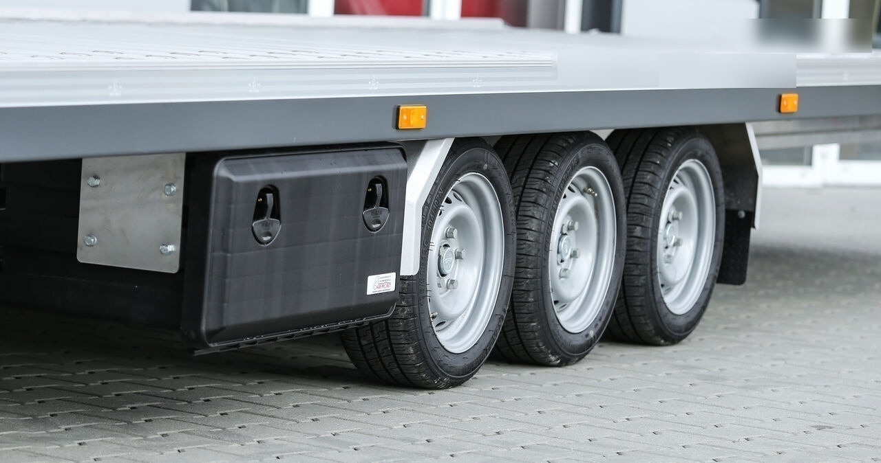 New - Remorque porte-voitures: photos 4 New - Remorque porte-voitures: photos 4