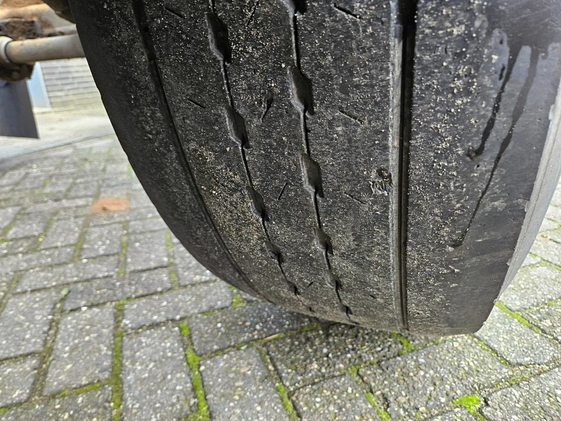 Semi-remorque porte-conteneur/ Caisse mobile Krone SDC 27 04B BPW Drum brakes: photos 17 Semi-remorque porte-conteneur/ Caisse mobile Krone SDC 27 04B BPW Drum brakes: photos 17