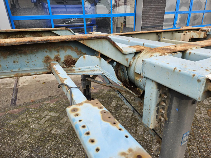 Semi-remorque porte-conteneur/ Caisse mobile Krone SDC 27 04B BPW Drum brakes: photos 10 Semi-remorque porte-conteneur/ Caisse mobile Krone SDC 27 04B BPW Drum brakes: photos 10