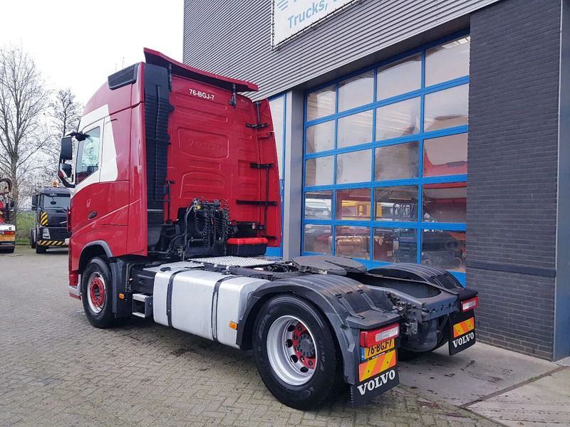 Volvo FH 460 Double Tank Apk TÜV - Tracteur routier: photos 4 Volvo FH 460 Double Tank Apk TÜV - Tracteur routier: photos 4