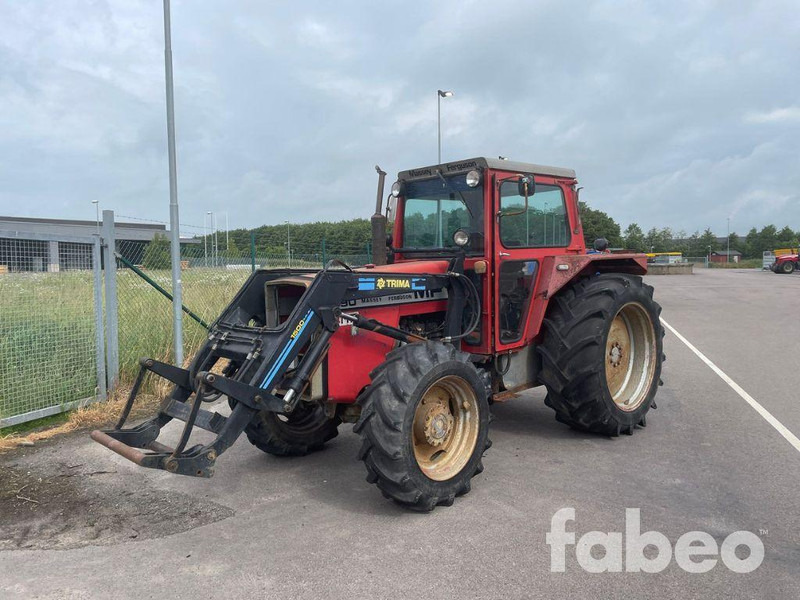 Massey Ferguson 590 4WD - Tracteur agricole: photos 1 Massey Ferguson 590 4WD - Tracteur agricole: photos 1