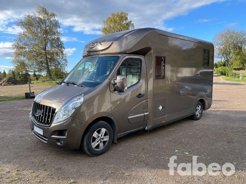 Opel STX Movano - Camion chevaux: photos 1 Opel STX Movano - Camion chevaux: photos 1