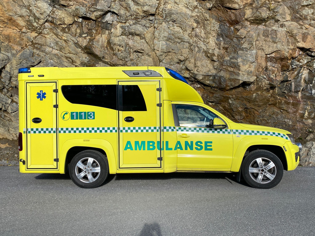 VOLKSWAGEN Amarok XL 4motion - RESERVERAD !! - Ambulance: photos 4 VOLKSWAGEN Amarok XL 4motion - RESERVERAD !! - Ambulance: photos 4