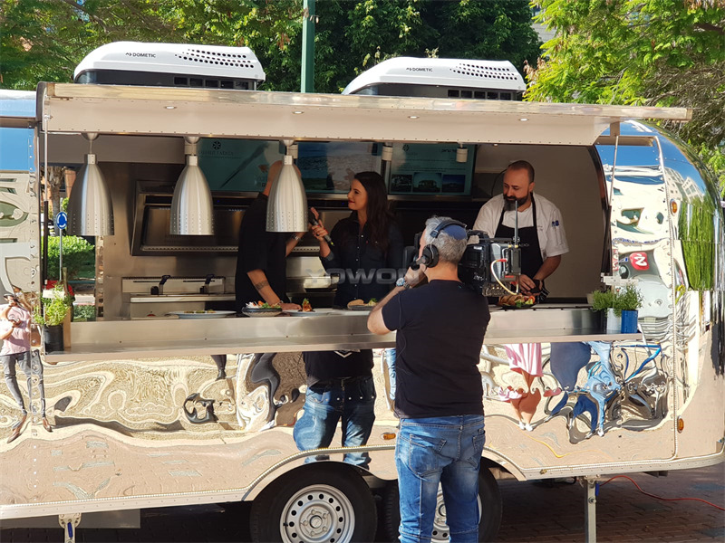 Yowon customized concession food trailer catering cart - Remorque magasin: photos 4 Yowon customized concession food trailer catering cart - Remorque magasin: photos 4