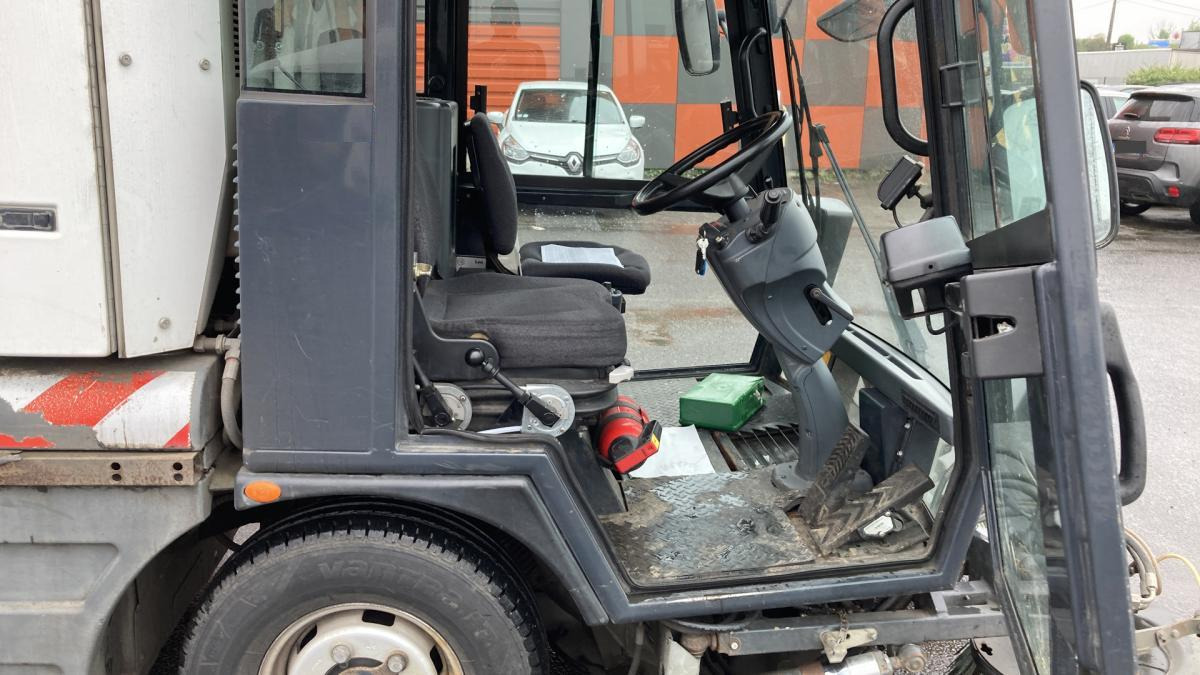 Balayeuse de voirie Schmidt Swingo 200 Kehrmaschine Sweeper Ravo Hako: photos 7