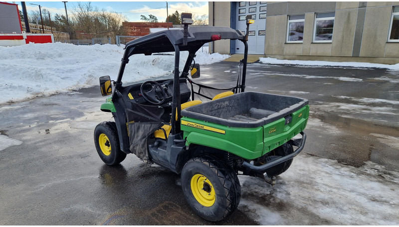 John Deere GATOR XUV 550 4X4 - Voiture: photos 4 John Deere GATOR XUV 550 4X4 - Voiture: photos 4