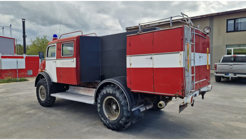Mercedes-Benz 1113 4X4 new tank - Camion de pompier: photos 4 Mercedes-Benz 1113 4X4 new tank - Camion de pompier: photos 4
