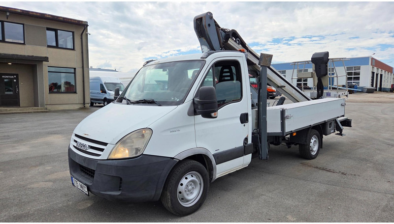 Iveco Daily 35S12 4X2 Galaxylift GT18-10 - Véhicule utilitaire: photos 1 Iveco Daily 35S12 4X2 Galaxylift GT18-10 - Véhicule utilitaire: photos 1