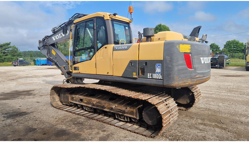 Volvo EC180DL - Pelle sur chenille: photos 4 Volvo EC180DL - Pelle sur chenille: photos 4