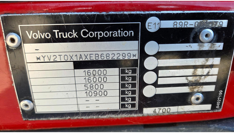 Remorqueuse Volvo FL250 4X2: photos 13