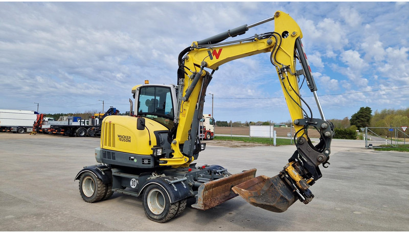 WACKER NEUSON EW65 - Pelle sur pneus: photos 2 WACKER NEUSON EW65 - Pelle sur pneus: photos 2