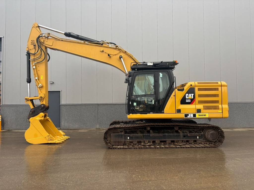 CAT 323 (Under Preparation) - Pelle sur chenille: photos 1 CAT 323 (Under Preparation) - Pelle sur chenille: photos 1