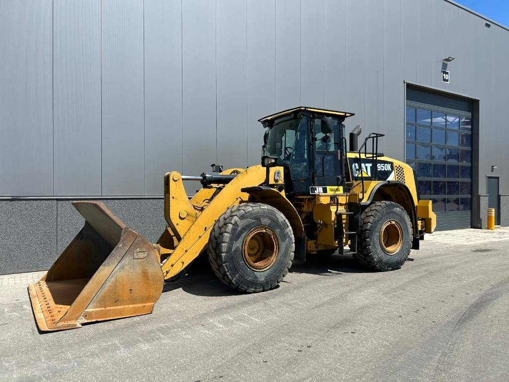 CAT 950 K - Chargeuse sur pneus: photos 2 CAT 950 K - Chargeuse sur pneus: photos 2