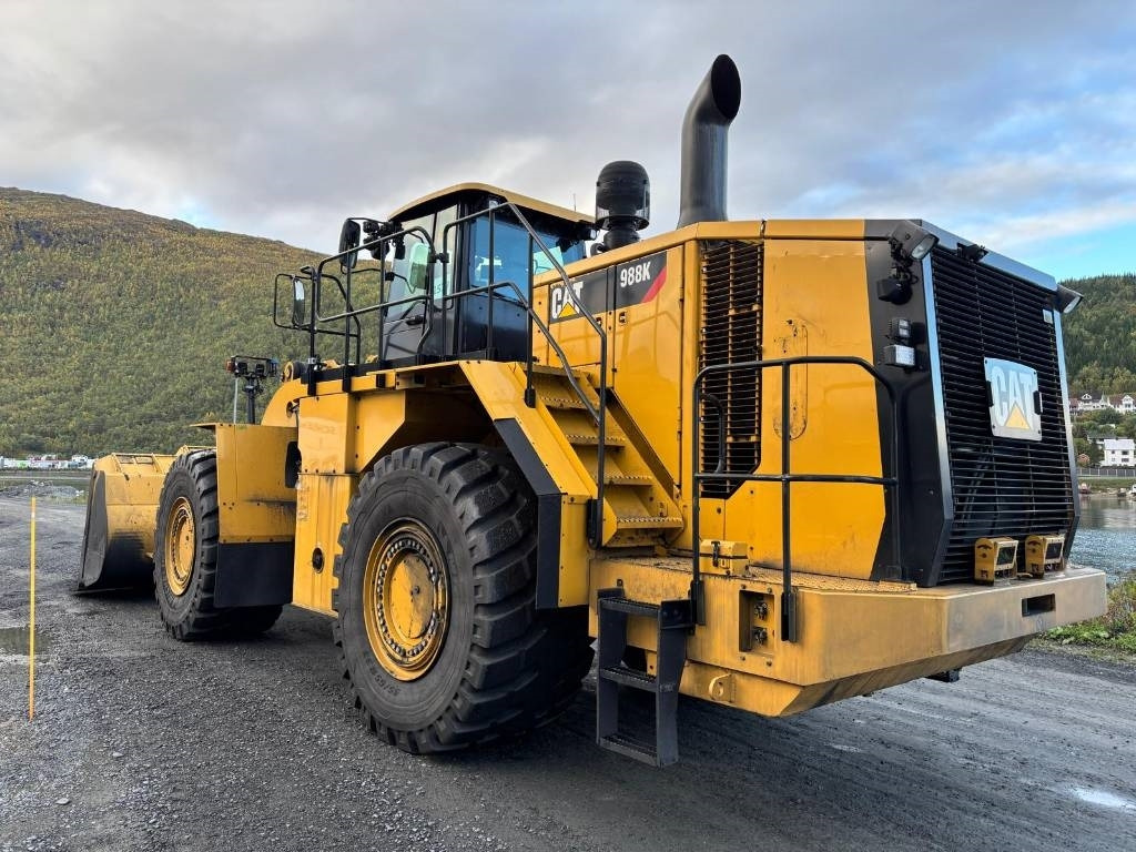 CAT 988 K (On Transport) - Chargeuse sur pneus: photos 2 CAT 988 K (On Transport) - Chargeuse sur pneus: photos 2