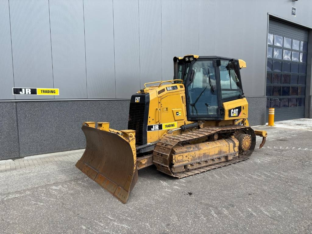 CAT D 5 K 2 XL (Low Verified Hours) - Bulldozer: photos 1 CAT D 5 K 2 XL (Low Verified Hours) - Bulldozer: photos 1
