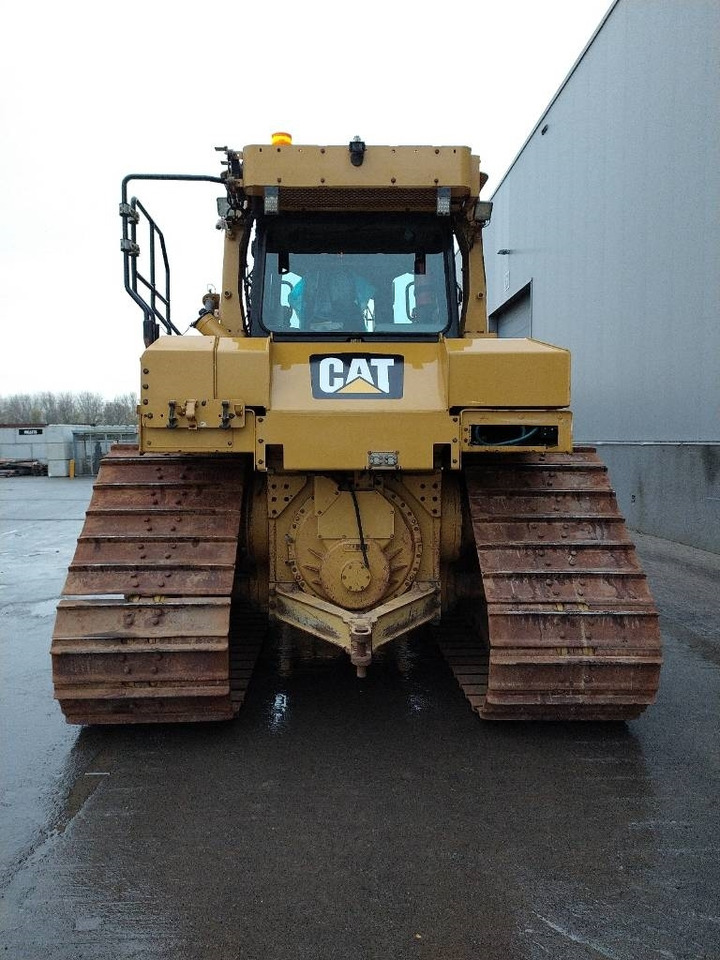 CAT D 6 T LGP (CE / New UC) - Bulldozer: photos 3 CAT D 6 T LGP (CE / New UC) - Bulldozer: photos 3