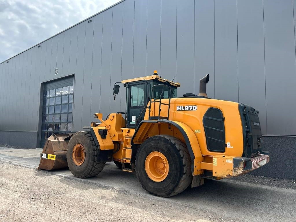 Hyundai HL 970 - Chargeuse sur pneus: photos 3 Hyundai HL 970 - Chargeuse sur pneus: photos 3