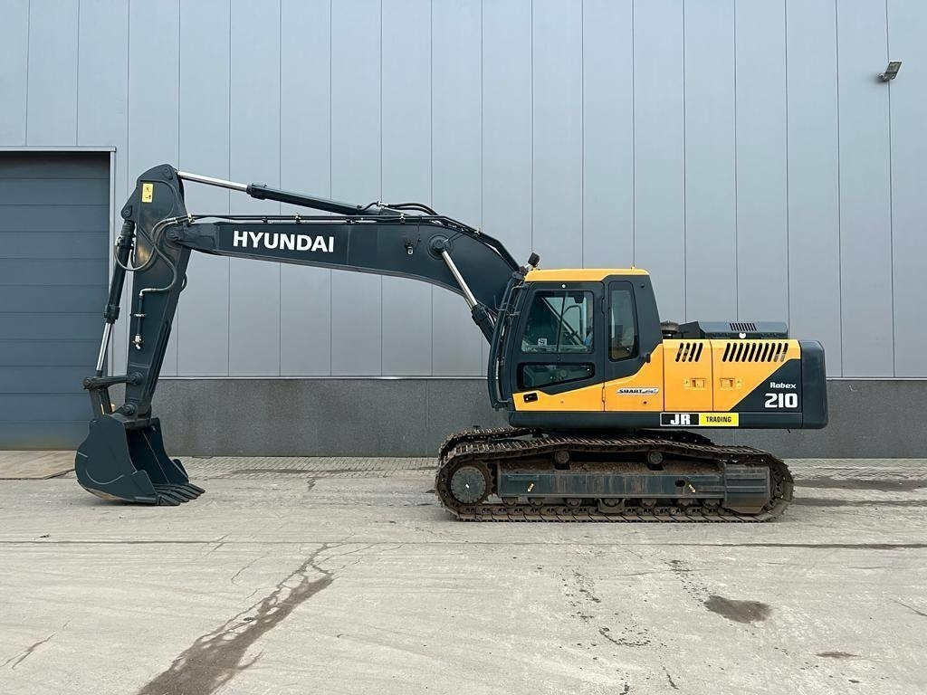 Hyundai R 210 - Pelle sur chenille: photos 1 Hyundai R 210 - Pelle sur chenille: photos 1