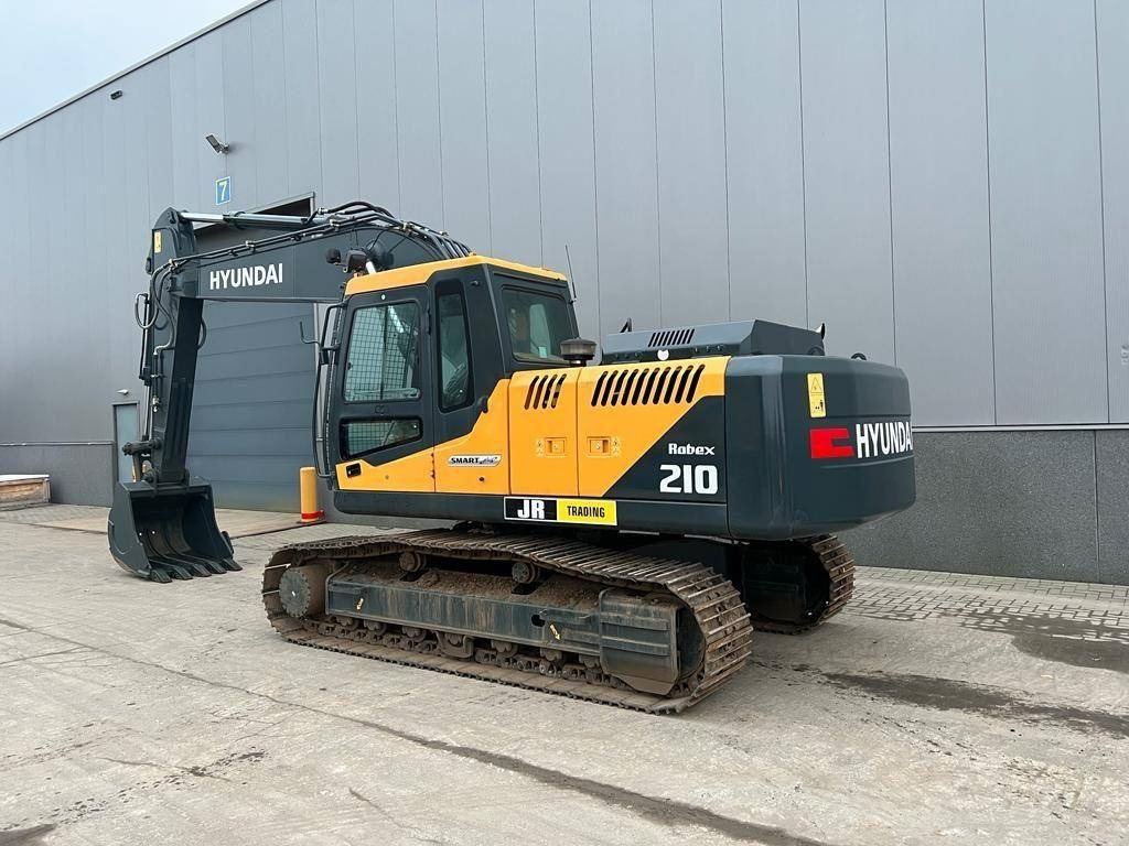 Hyundai R 210 - Pelle sur chenille: photos 3 Hyundai R 210 - Pelle sur chenille: photos 3