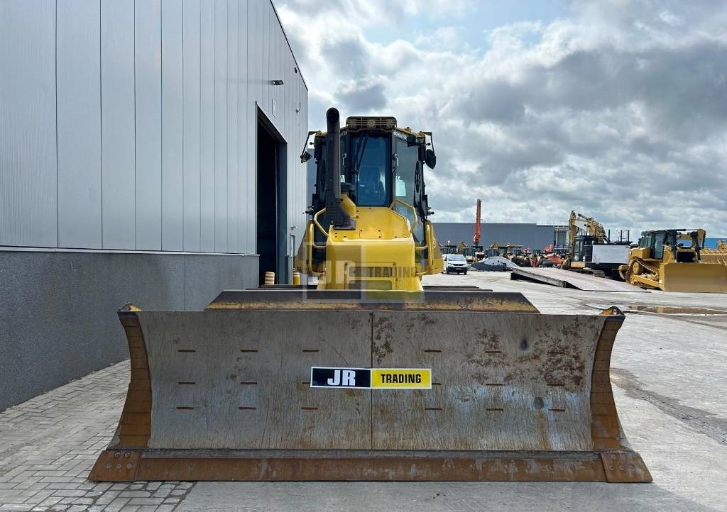 Komatsu D 61 PXI-23 (Topcon intelligent system) - Bulldozer: photos 5 Komatsu D 61 PXI-23 (Topcon intelligent system) - Bulldozer: photos 5