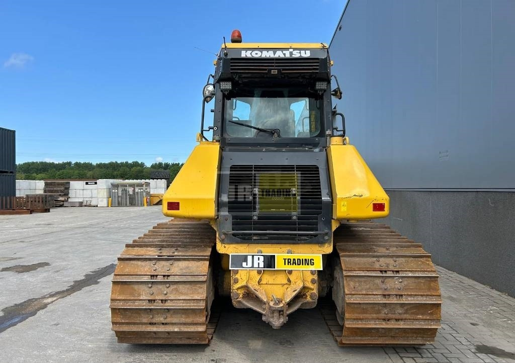 Komatsu D 61 PXI-23 (Topcon intelligent system) - Bulldozer: photos 2 Komatsu D 61 PXI-23 (Topcon intelligent system) - Bulldozer: photos 2