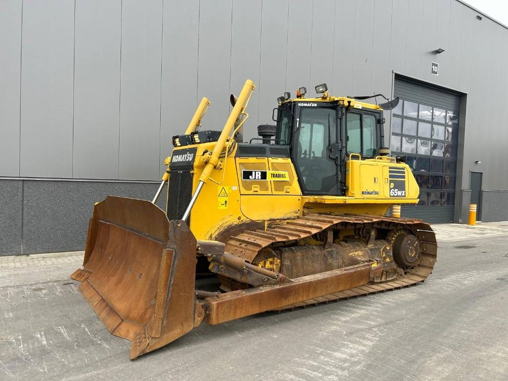 Komatsu D 65 WX-18 - Bulldozer: photos 1 Komatsu D 65 WX-18 - Bulldozer: photos 1