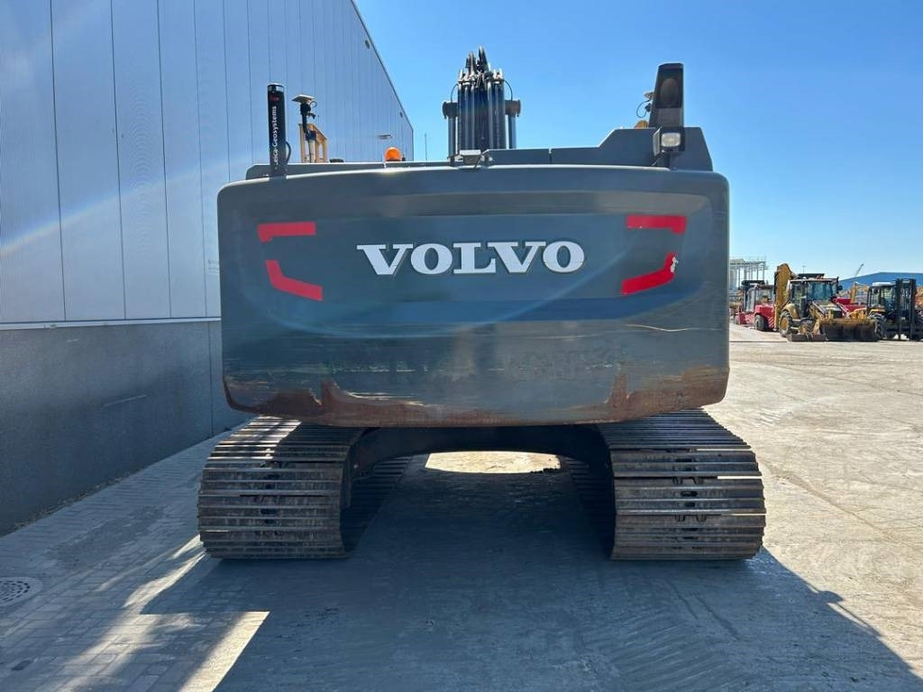 Volvo EC 250 EL (Roto + 3 buckets) - Pelle sur chenille: photos 4 Volvo EC 250 EL (Roto + 3 buckets) - Pelle sur chenille: photos 4