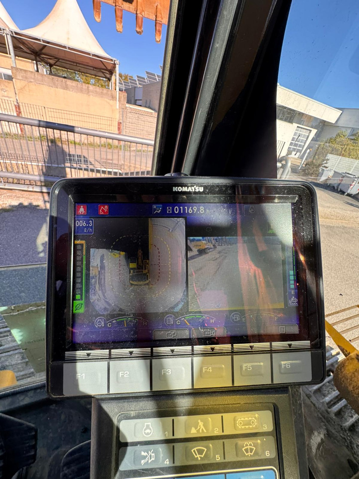 KOMATSU PC210 NLC-11 - Pelle: photos 3 KOMATSU PC210 NLC-11 - Pelle: photos 3