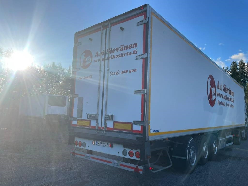 Schweriner Kokosivuauk,thermoking kone, 4m korkeus  en crédit-bail Schweriner Kokosivuauk,thermoking kone, 4m korkeus: photos 7