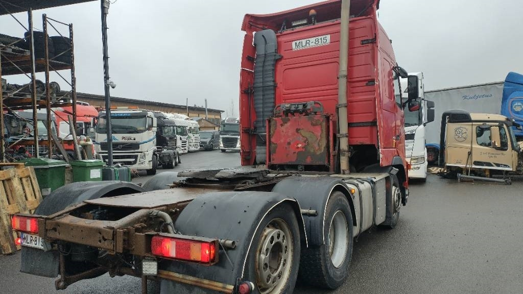 Volvo FH480 6x2 takateli veturi, hydrauliikka,manuaali - Tracteur routier: photos 2 Volvo FH480 6x2 takateli veturi, hydrauliikka,manuaali - Tracteur routier: photos 2