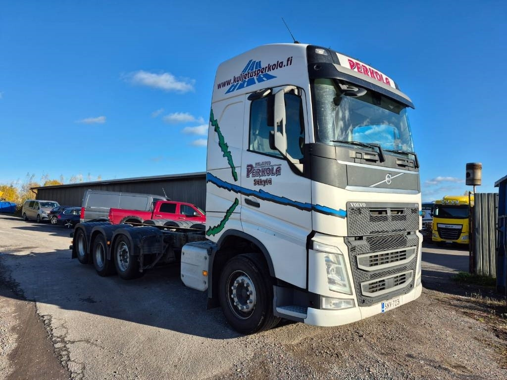 Volvo FH500 8x2 alusta - Châssis cabine: photos 2 Volvo FH500 8x2 alusta - Châssis cabine: photos 2