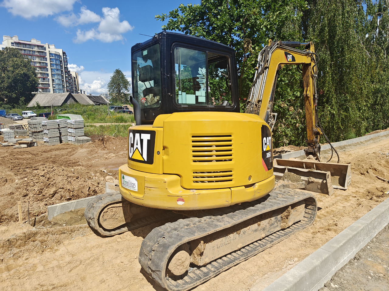 CATERPILLAR 305E2 - Mini pelle: photos 1 CATERPILLAR 305E2 - Mini pelle: photos 1