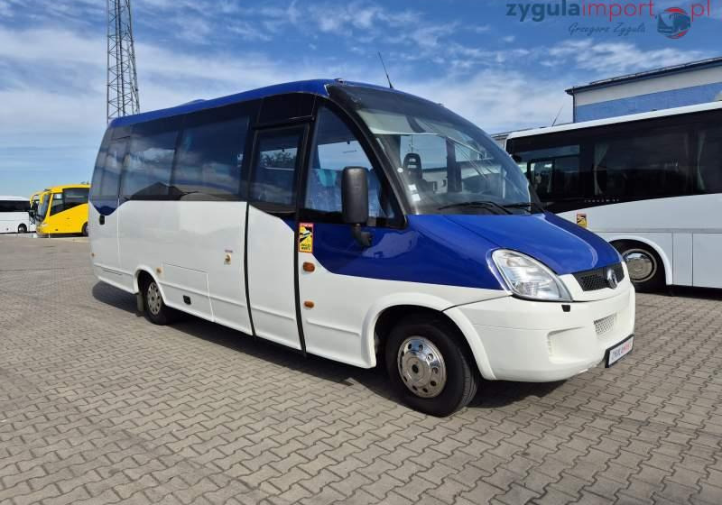Irisbus WING / SPROWADZONY / 28 MIEJSC/ KLIMA - Minibus, Transport de personnes: photos 1 Irisbus WING / SPROWADZONY / 28 MIEJSC/ KLIMA - Minibus, Transport de personnes: photos 1