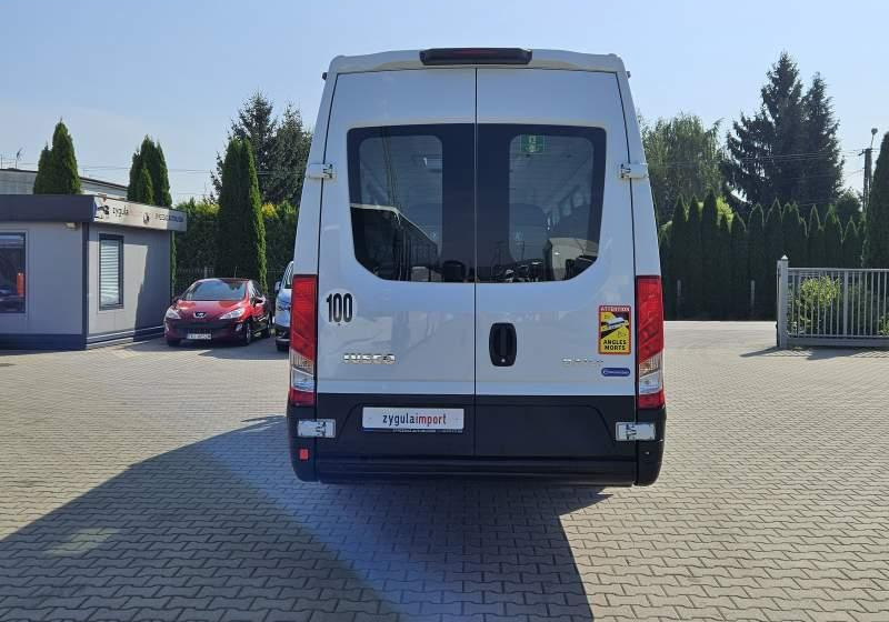 Iveco A60C15 / SPROWADZONE / EURO 6 / 25 000 KM - Minibus, Transport de personnes: photos 5 Iveco A60C15 / SPROWADZONE / EURO 6 / 25 000 KM - Minibus, Transport de personnes: photos 5
