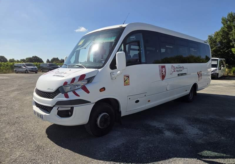 Iveco FERQUI SUNRISE/ SPROWADZONE / 35 MIEJSC - Bus interurbain: photos 1 Iveco FERQUI SUNRISE/ SPROWADZONE / 35 MIEJSC - Bus interurbain: photos 1