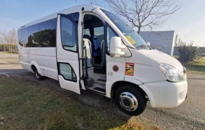 Iveco SUNSET / SPROWADZONE / 23 MIEJSCA / 170 000 KM - Autocar: photos 1 Iveco SUNSET / SPROWADZONE / 23 MIEJSCA / 170 000 KM - Autocar: photos 1
