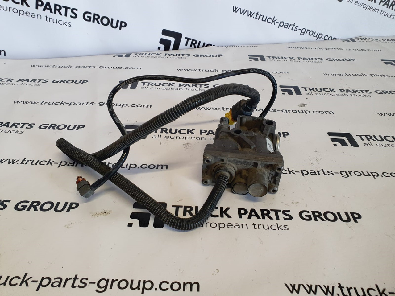 MAN MAN TGX / TGS EURO6 pressure pneumatic valve by NORGREN 4088530, 0105755, 51259020125, 51521600002, 81156106011, 81156106010, 51156100001, 81156106009, 81156106008 - Pièces de rechange pour Camion: photos 3 MAN MAN TGX / TGS EURO6 pressure pneumatic valve by NORGREN 4088530, 0105755, 51259020125, 51521600002, 81156106011, 81156106010, 51156100001, 81156106009, 81156106008 - Pièces de rechange pour Camion: photos 3