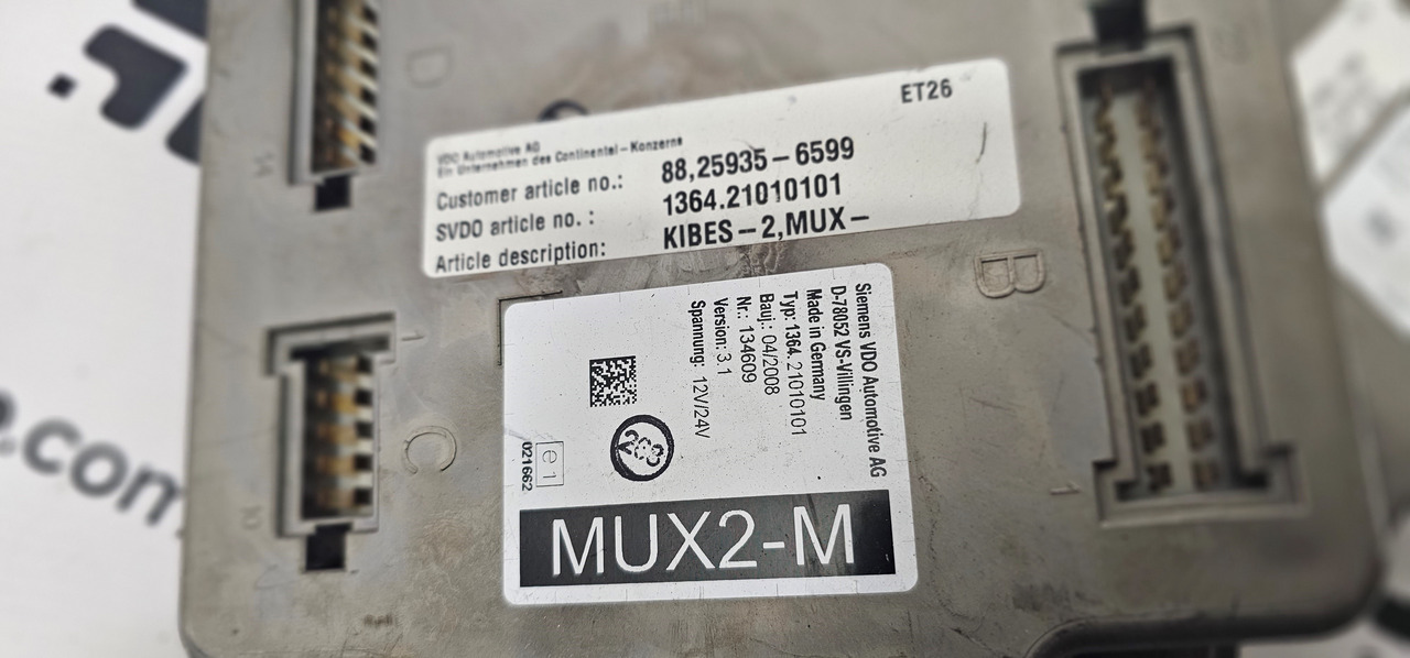 SCANIA SCANIA T, P, G, R, L, S, MUX2-M control unit, MUX2 - M, Ecu Scania F K N-Series Coach Trucks, SOLARIS, NOS Continental Automotive Multiplex Node MUX2-B D-78052, Multiplex MUX2-M VDO Siemens Truck Coac - Bloc de gestion pour Camion: photos 4 SCANIA SCANIA T, P, G, R, L, S, MUX2-M control unit, MUX2 - M, Ecu Scania F K N-Series Coach Trucks, SOLARIS, NOS Continental Automotive Multiplex Node MUX2-B D-78052, Multiplex MUX2-M VDO Siemens Truck Coac - Bloc de gestion pour Camion: photos 4