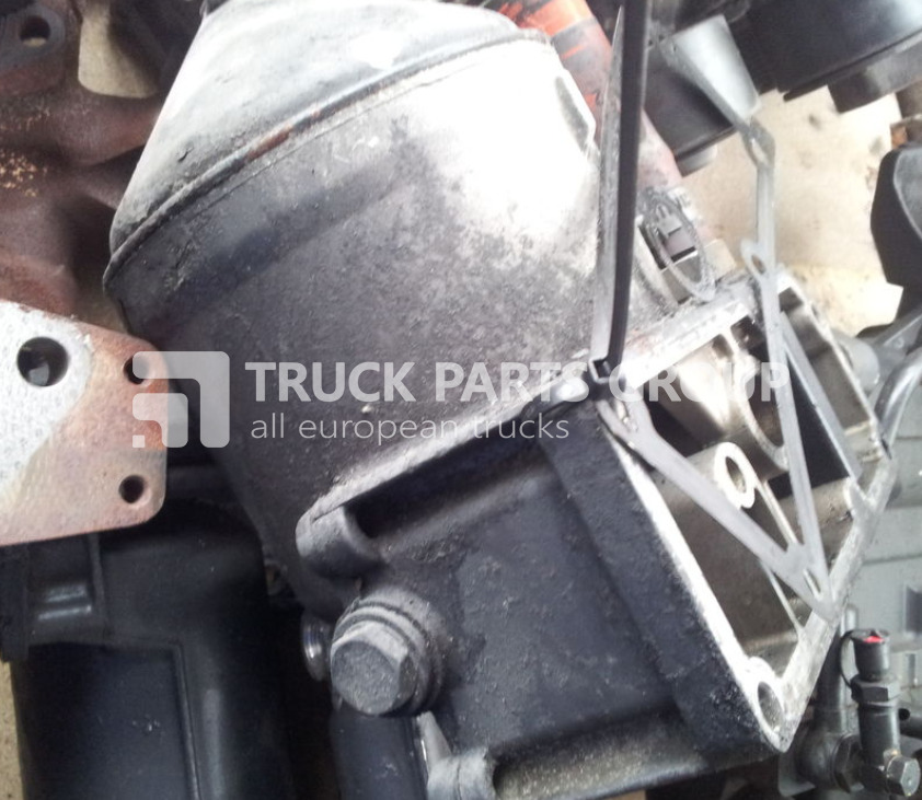 SCANIA oil filter housing - Filtre à huile pour Camion: photos 1 SCANIA oil filter housing - Filtre à huile pour Camion: photos 1