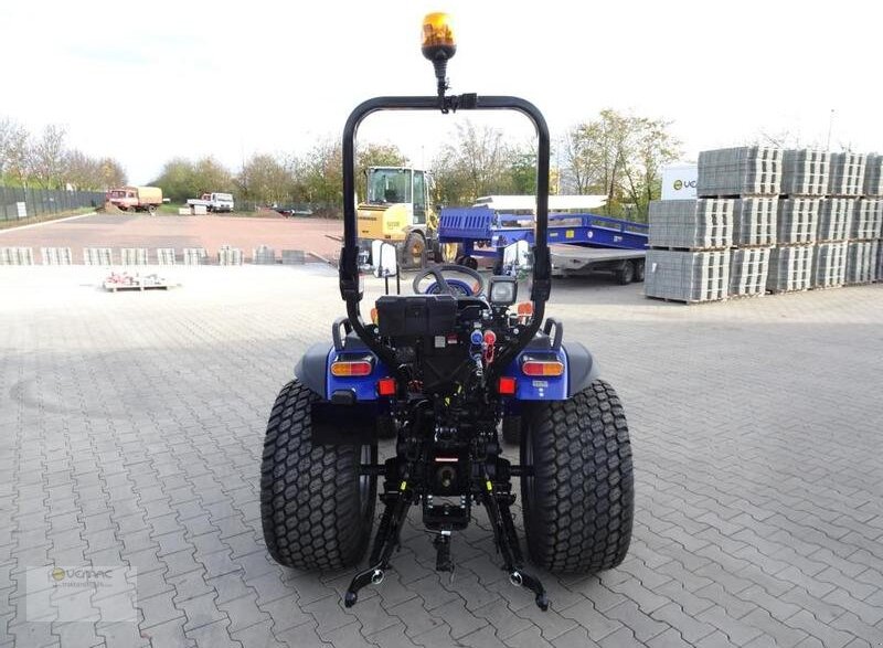 Farmtrac Farmtrac 26 Rasenbereifung Traktor Schlepper 26PS Mitsubishi NEU - Micro tracteur: photos 5 Farmtrac Farmtrac 26 Rasenbereifung Traktor Schlepper 26PS Mitsubishi NEU - Micro tracteur: photos 5